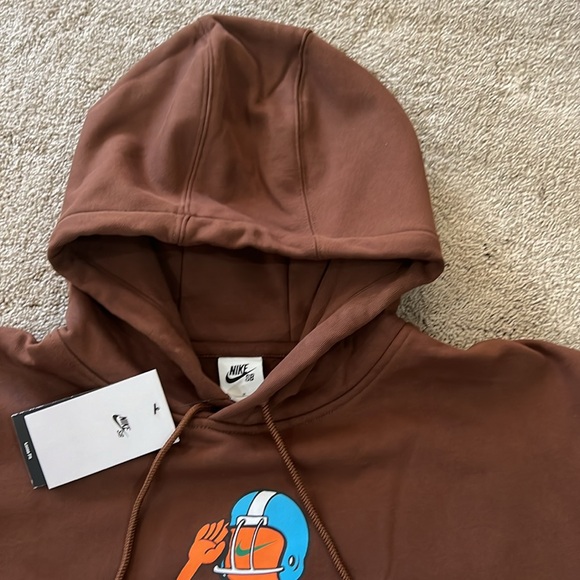 Nike SB Adult Unisex Hoodie - Picture 7 of 7